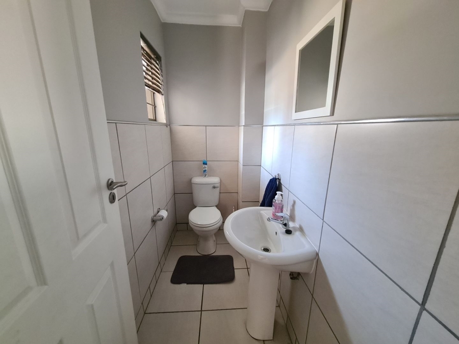 2 Bedroom Property for Sale in Die Bult North West
